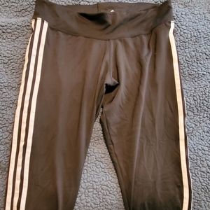 Adidas ankle leggings
